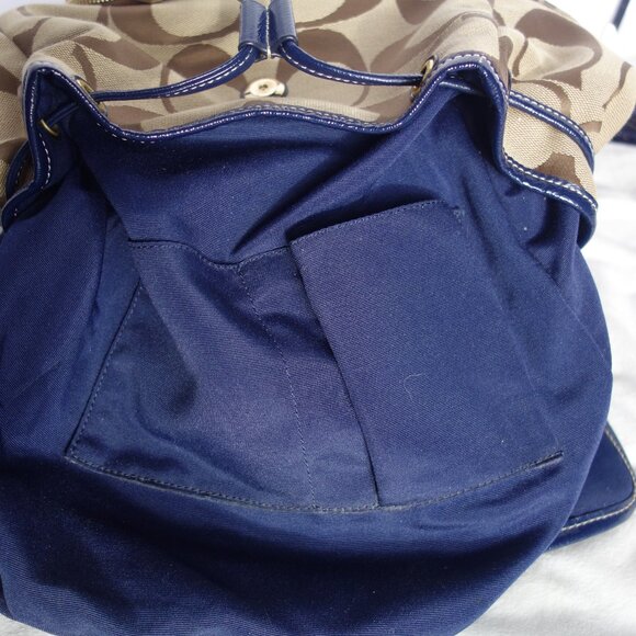 COACH Signature Stripe backpack navy/khaki like new F21928 with bonus wallet - Picture 11 of 16